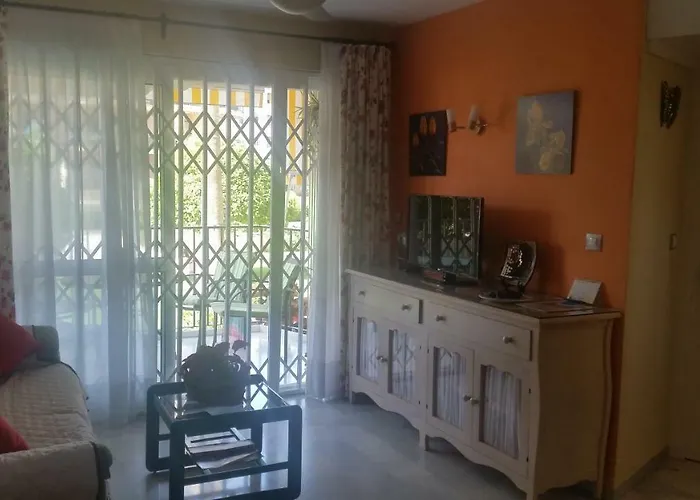 Erisa I Apartment *